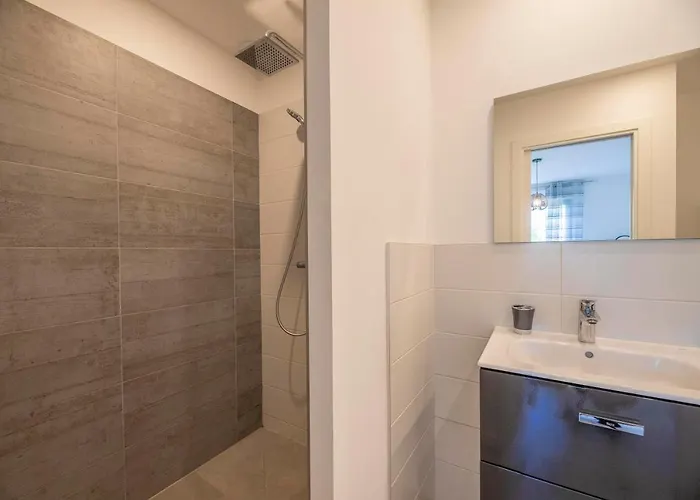 Vecchio Bagatelle 8 Personnes *