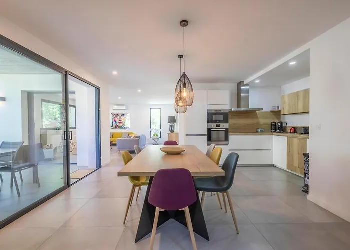 Vecchio Bagatelle 8 Personnes * Porto Vecchio