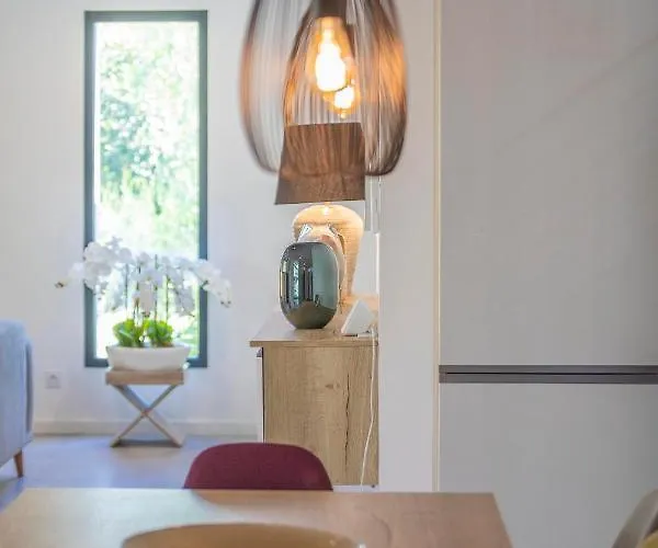 Vecchio Bagatelle 8 Personnes فيلة بورتو فيكشْيو